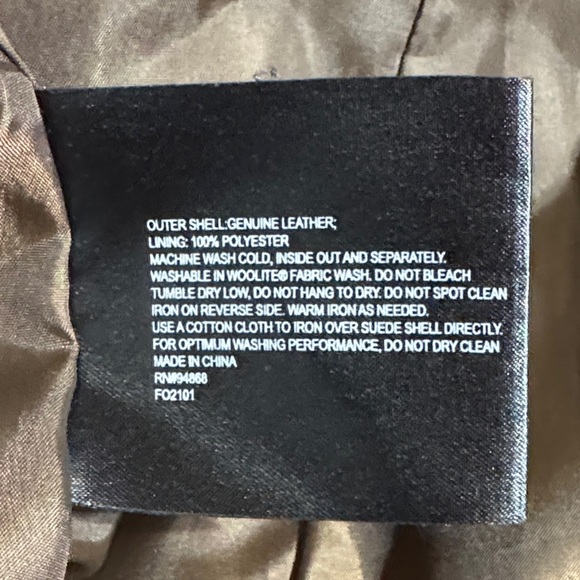 Nordstrom’s Bernardo Dark Brown Suede Leather Jacket - Picture 6 of 6